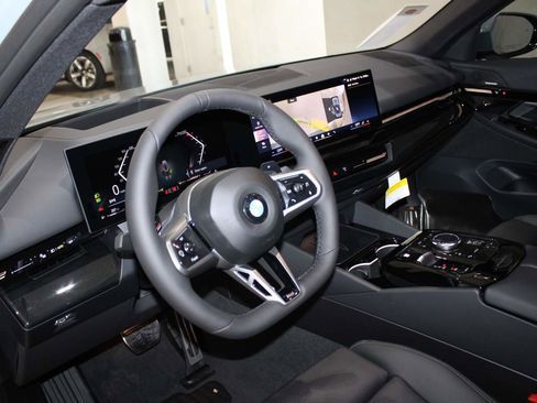 New 2026 BMW 530i w/ M Sport Package image 11