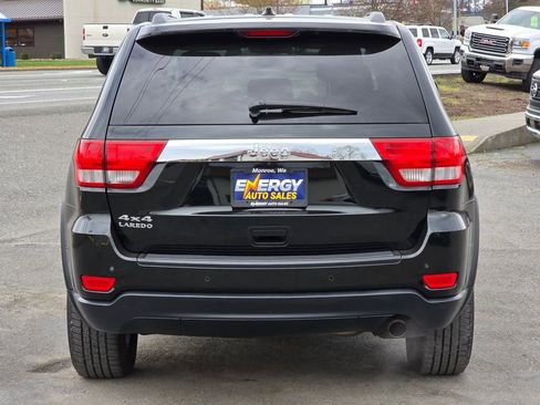 Used 2013 Jeep Grand Cherokee Laredo AWD/4WD image 6