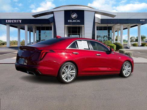 Used 2020 Cadillac CT4 Premium Luxury image 3