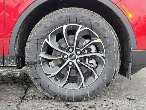 New 2026 Lincoln Nautilus Premier w/ Equipment Group 102A image 9