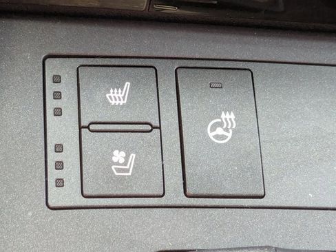 Used 2023 Lexus IS 350 F Sport w/ Memory Package image 18