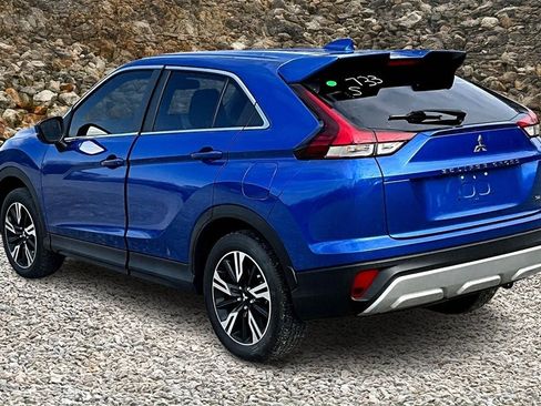 Used 2023 Mitsubishi Eclipse Cross SE image 11