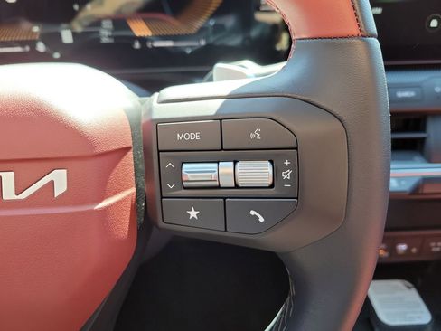 New 2026 Kia K4 GT-Line FWD image 27