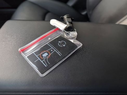 Used 2022 Tesla Model 3 Long Range image 26