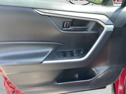 Used 2024 Toyota RAV4 LE FWD image 21
