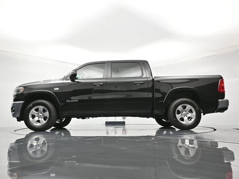 New 2026 RAM 1500 4x4 Crew Cab image 43