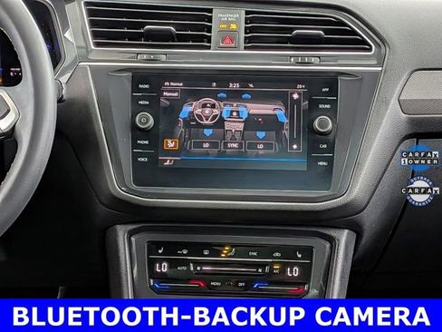 Used 2022 Volkswagen Tiguan SE image 30
