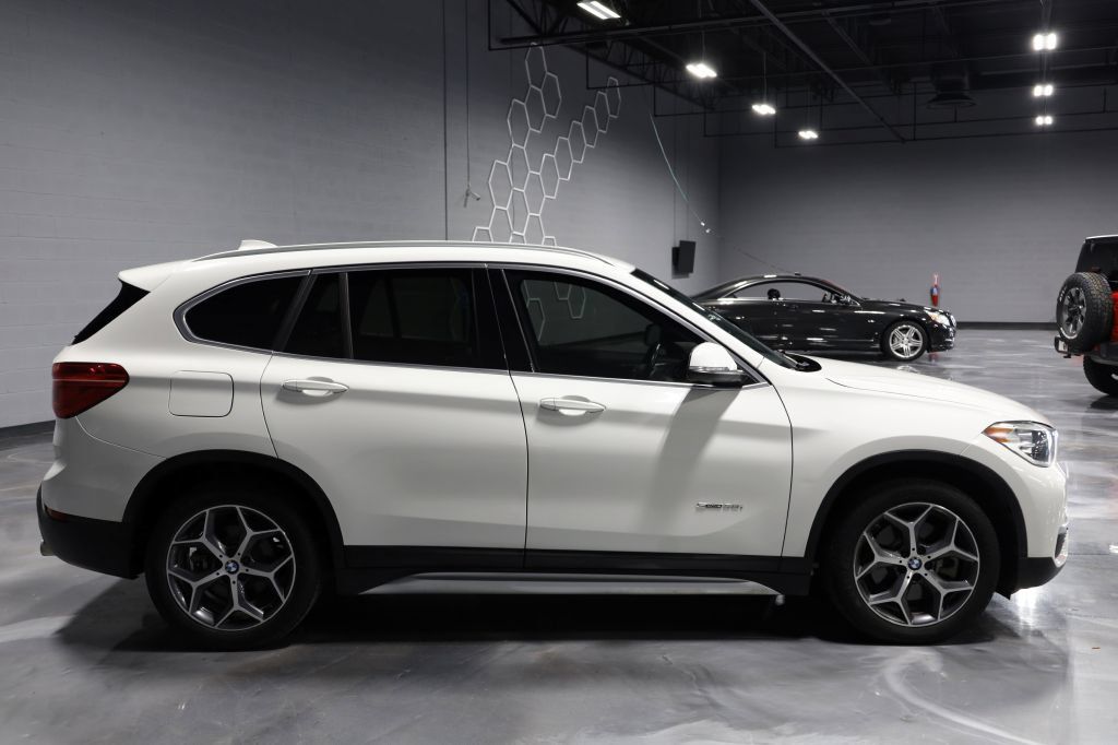 Used 2018 BMW X1 sDrive28i FWD image 8