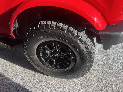 Certified 2021 Ford Bronco Wildtrak AWD/4WD image 4