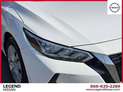 Used 2023 Nissan Sentra S image 10