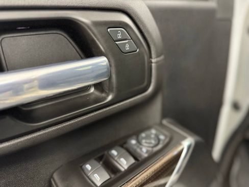 Used 2021 Chevrolet Silverado 2500 LT w/ All Star Edition AWD/4WD image 14