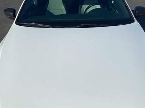 Used 2015 Volkswagen Jetta Sport image 2