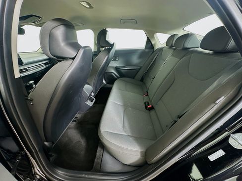 Used 2025 Kia K4 FWD image 26