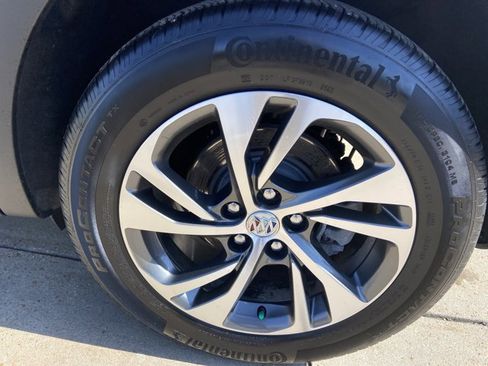 Used 2023 Buick Envision Essence FWD image 27