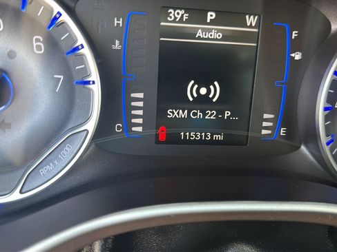 Used 2023 Chrysler Voyager LX FWD image 26