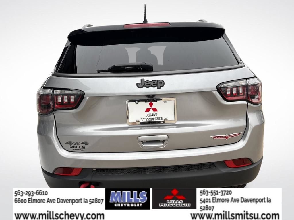 Used 2019 Jeep Compass Trailhawk AWD/4WD image 6