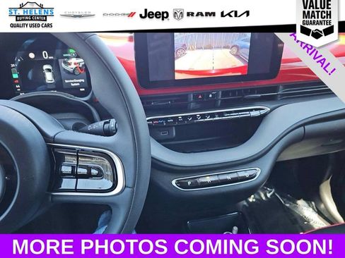 Used 2024 FIAT 500 e (RED) FWD image 13