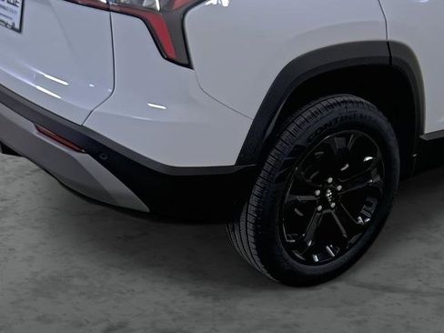 New 2026 Chevrolet Equinox LT w/ Convenience Package II image 11