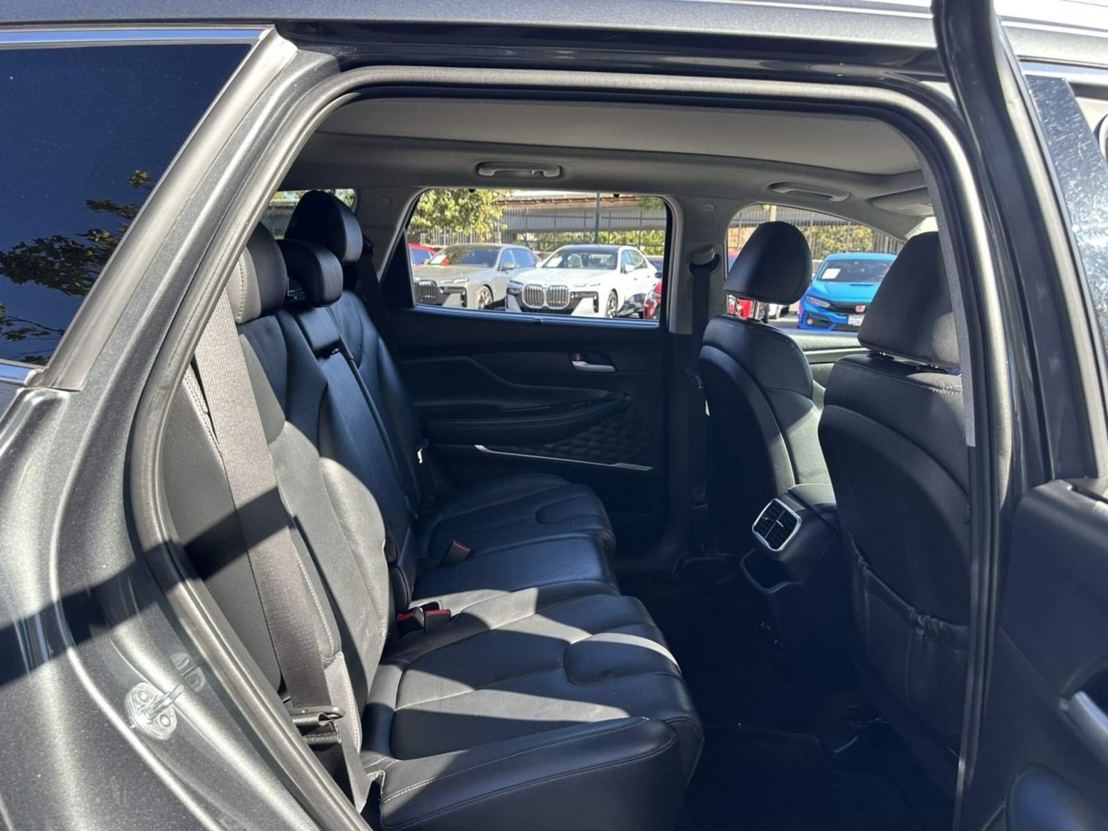 Used 2020 Hyundai Santa Fe Limited AWD/4WD image 21