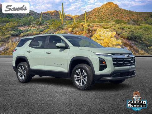 Used 2025 Chevrolet Equinox LT image 1