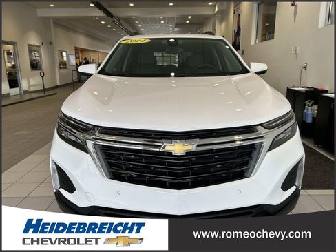 Used 2024 Chevrolet Equinox LT image 38