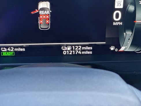 Used 2025 Mitsubishi Outlander SEL Black Edition image 28