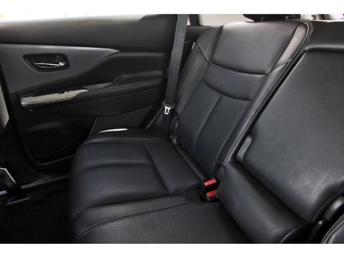 Used 2019 Nissan Murano SL FWD image 14