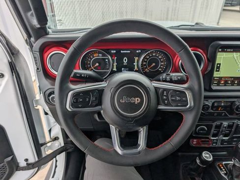 Used 2023 Jeep Wrangler Unlimited Rubicon w/ LED Lighting Group AWD/4WD image 12