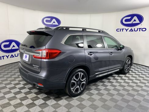 Used 2024 Subaru Ascent Limited AWD/4WD image 3