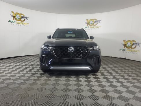 New 2025 MAZDA CX-70 Plug-In Hybrid w/ Premium Plus image 3