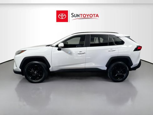 Used 2023 Toyota RAV4 XLE image 7