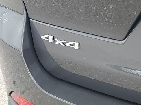 New 2025 Jeep Grand Cherokee L Laredo image 40