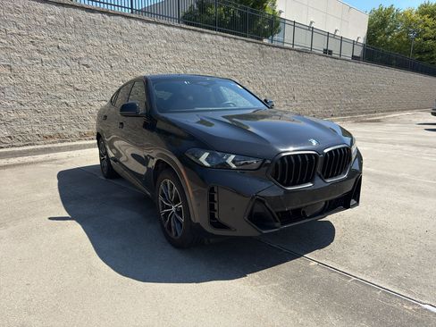 Used 2026 BMW X6 xDrive40i AWD/4WD image 4