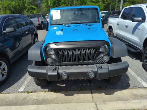 Used 2017 Jeep Wrangler Unlimited Sport w/ Quick Order Package 24S image 3