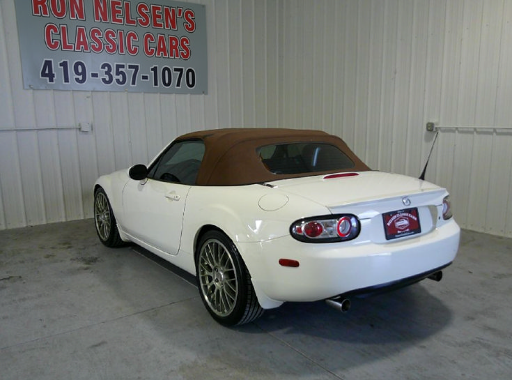 Used 2007 MAZDA MX-5 Miata Grand Touring w/ Premium Pkg RWD image 15