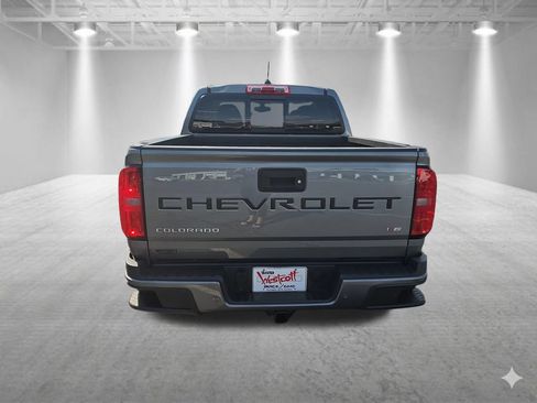 Used 2022 Chevrolet Colorado Z71 AWD/4WD image 6