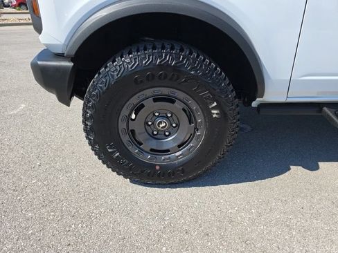Used 2024 Ford Bronco Big Bend AWD/4WD image 9