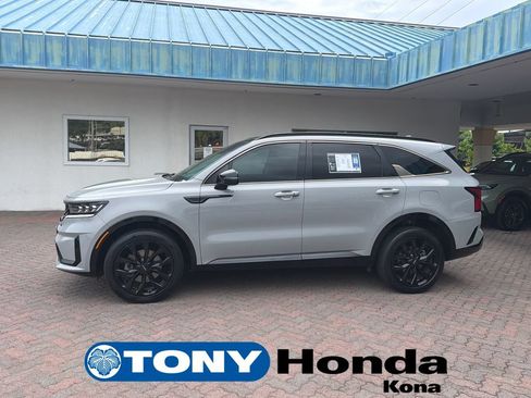 Used 2022 Kia Sorento SX AWD/4WD image 1