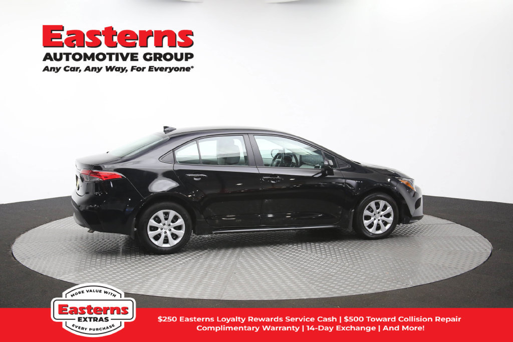 Used 2026 Toyota Corolla LE FWD image 44