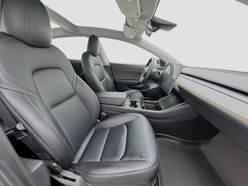 Used 2020 Tesla Model 3 Standard image 19