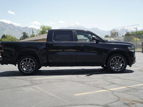 Used 2019 RAM 1500 Laramie AWD/4WD image 6