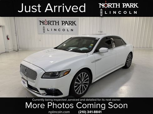 Used 2020 Lincoln Continental w/ Premium Package image 1