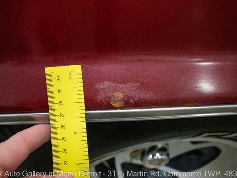 Used 1990 Cadillac Brougham image 34