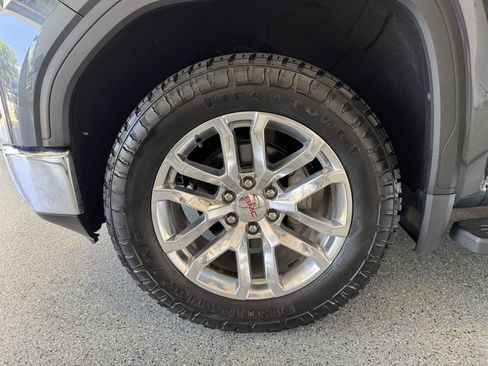Used 2021 GMC Sierra 1500 SLT w/ SLT Premium Plus Package AWD/4WD image 27