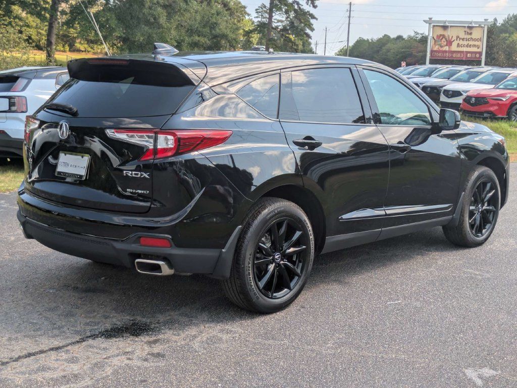 Used 2025 Acura RDX SH-AWD image 5
