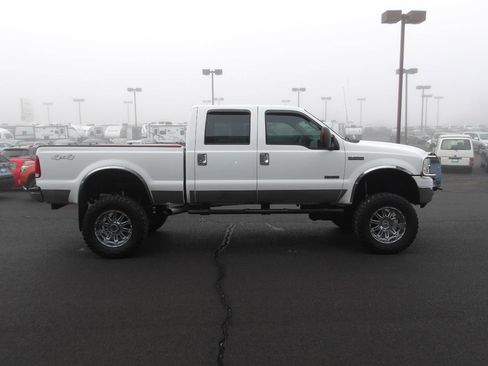 Used 2005 Ford F250 XLT image 6