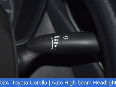 Used 2024 Toyota Corolla LE image 12