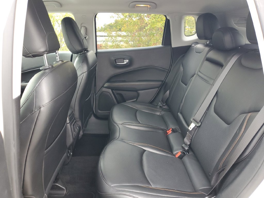 Used 2019 Jeep Compass Limited AWD/4WD image 14