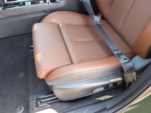 New 2026 Subaru Outback Touring XT AWD/4WD image 17