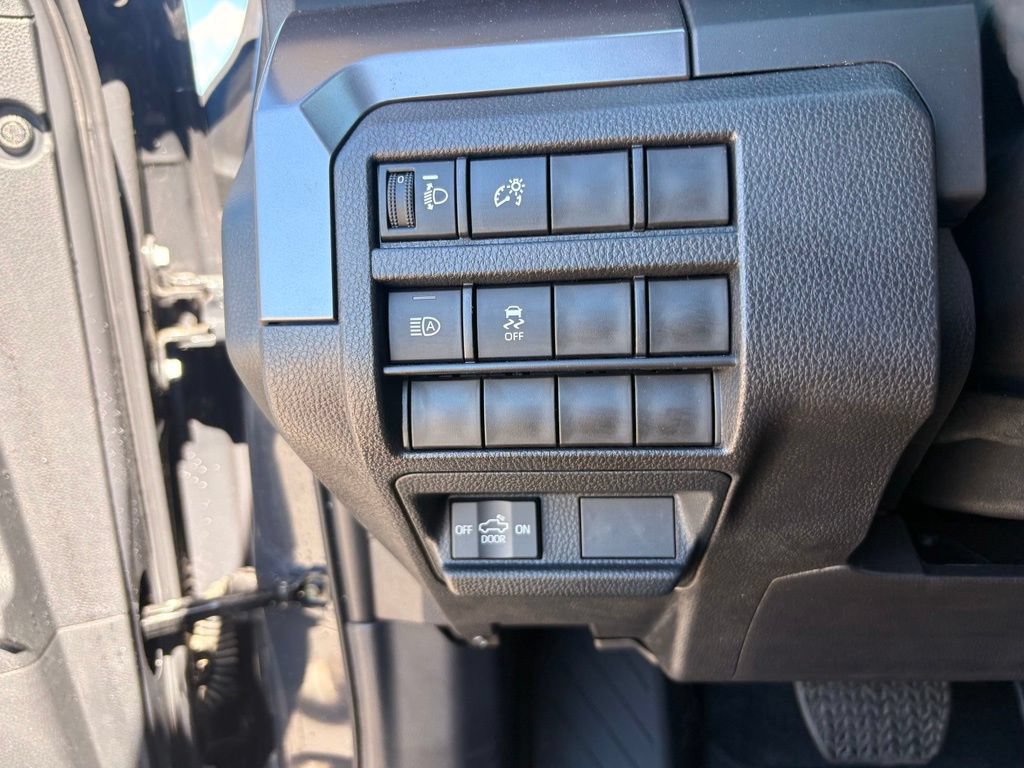 Used 2026 Toyota Tacoma SR5 AWD/4WD image 24